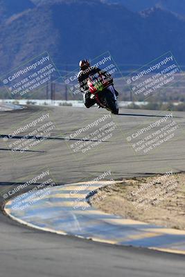 media/Jan-09-2022-SoCal Trackdays (Sun) [[2b1fec8404]]/Turns 9 and 8 (920am)/